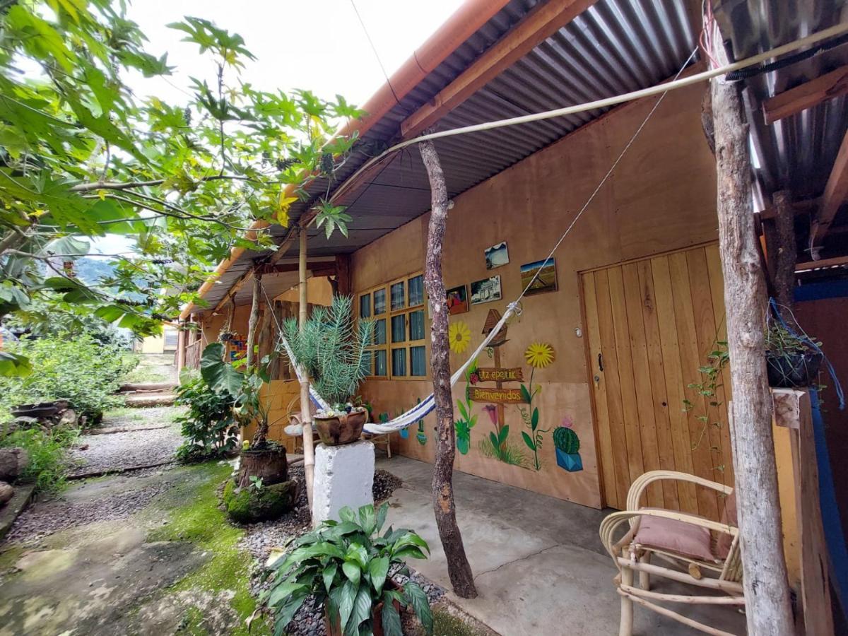Posada Mana San Juan La Laguna Exterior photo